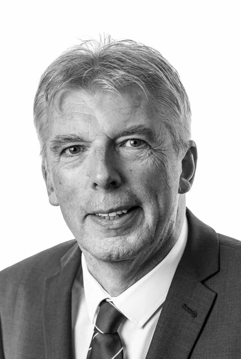 Tim Bunker