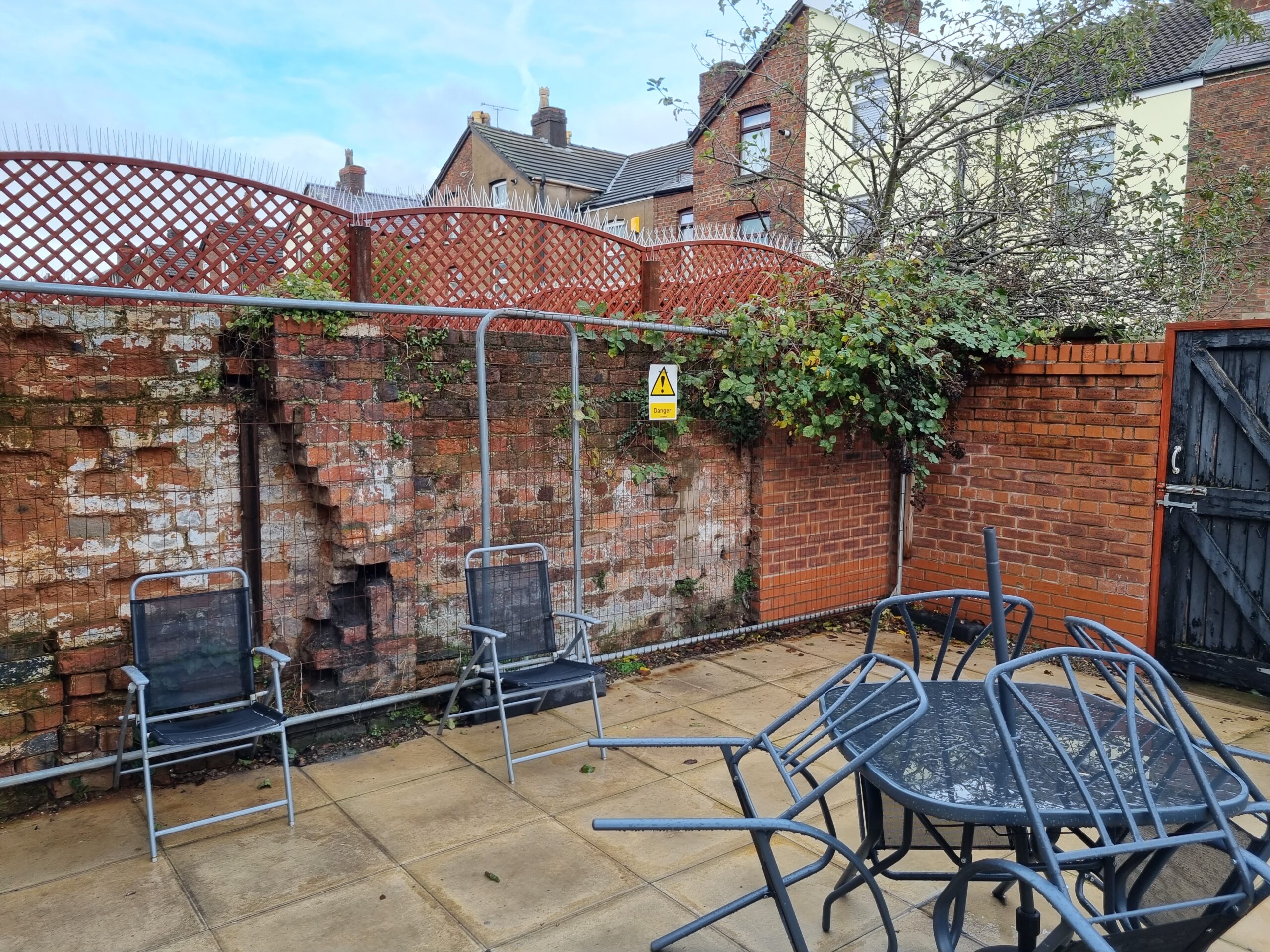 Resident Wall, Liverpool Graham & Sibbald