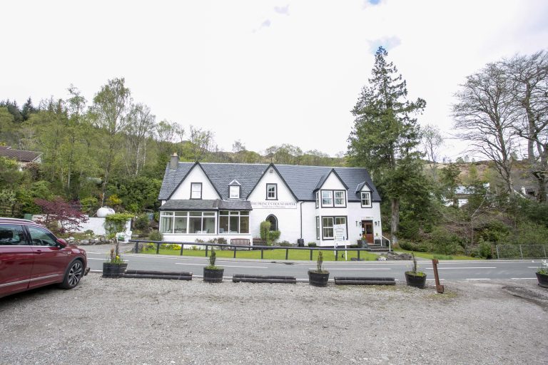 Outstanding Boutique Hotel in the Popular Tourist Area of Glenfinnan