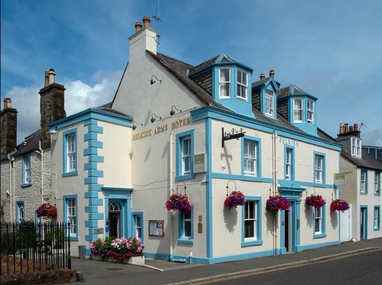 Excellent Quality 4Star Townhouse Hotel in Dumfries & Galloway Artist's Town For Sale Graham